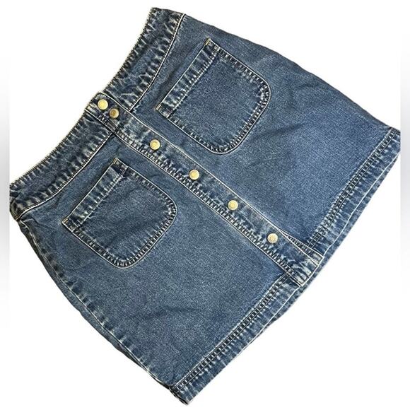 GAP Cargo Mini Denim Skirt Front Button Up Women Size 8 Festival Concert Classic - Picture 1 of 5